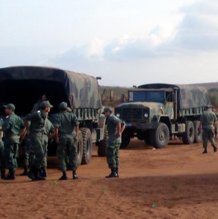 au bled je voi plus de camion come ca que de voitur